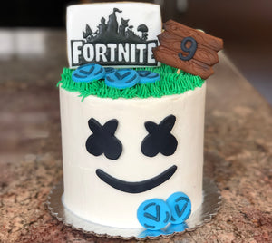Pin on Fortnite cake | Battle royale Cake | Pictures
