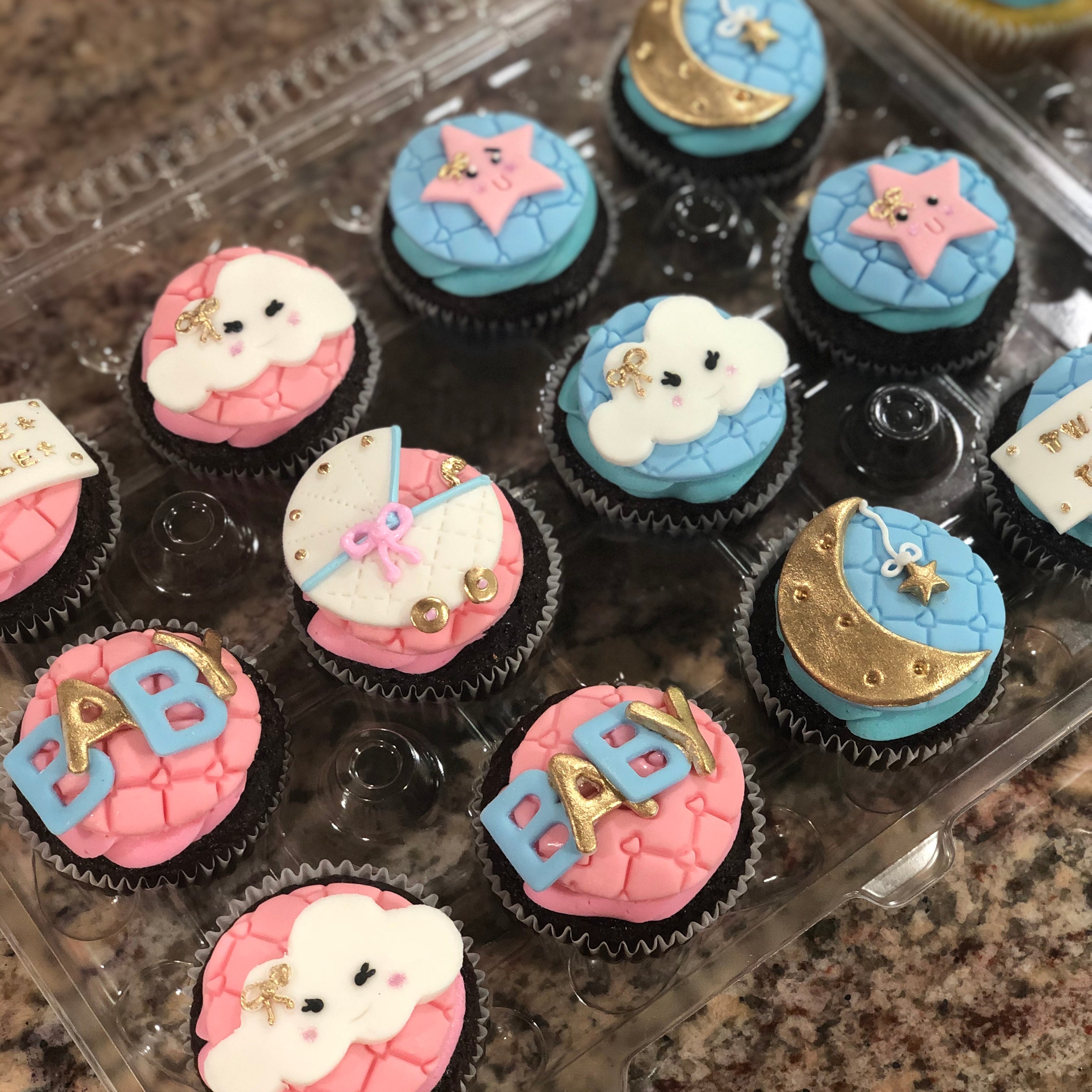 Fancy Custom Cupcakes (Click to view additional fancy designs)